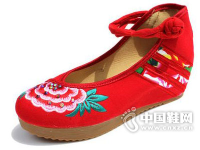 步鑫源老北京布鞋2015新款产品