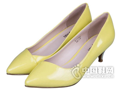香恋女鞋2016新款产品