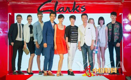 ClarksӢסʮаվ