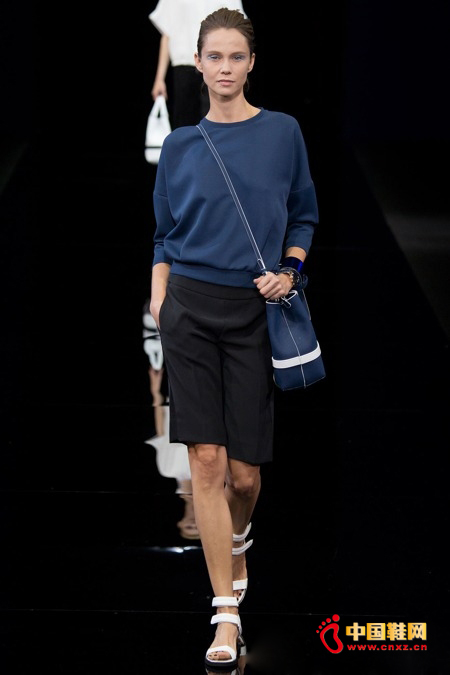 Emporio Armani 2015ϵ