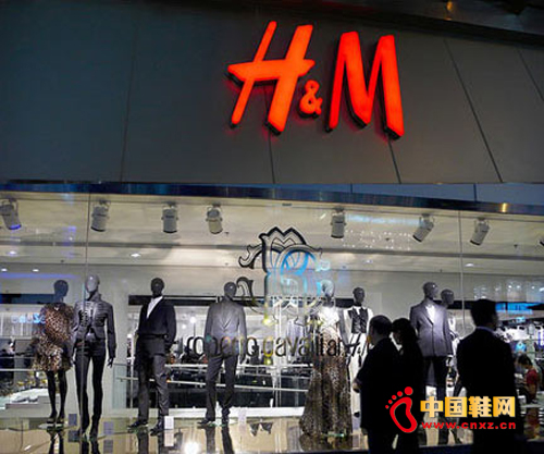 ȫڶװH&M Hennes & MauritzAB(HMb.ST)ҪƷH&Mӡ׵ƻ٣ù˾ʾڽӡNew Delhiµ￪һ䳬25000ƽӢߣԼ2322ƽ׵ŵ꣬׵ѡַSelect Citywalkġ