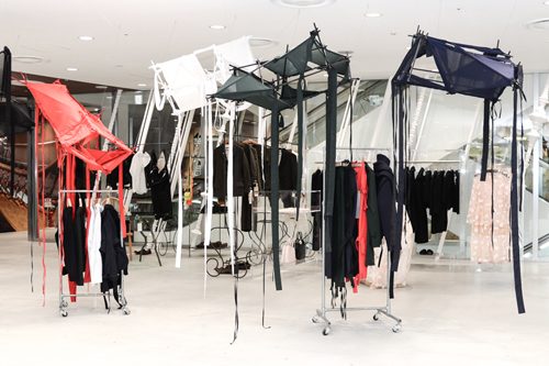 DOVER STREET MARKET GINZA ʱ