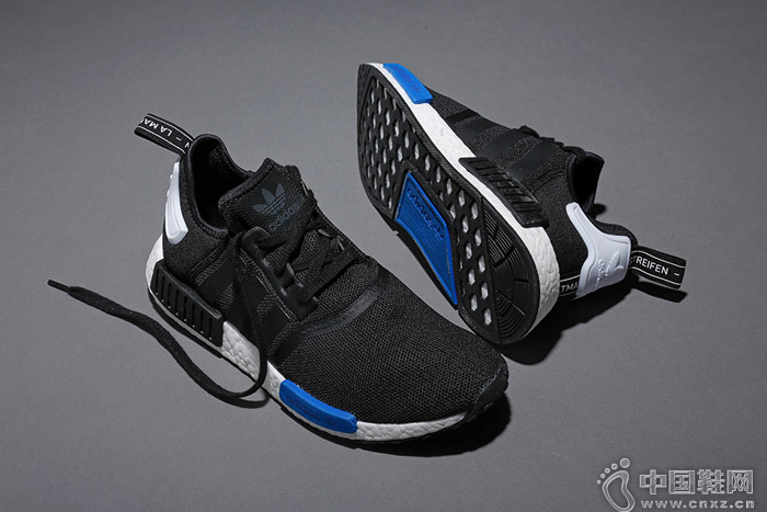 Adidas Originals NMD_R1 ۼۣ1,099 CNY