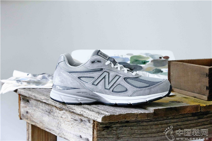 New Balance ٴƳȫЬ 990V4