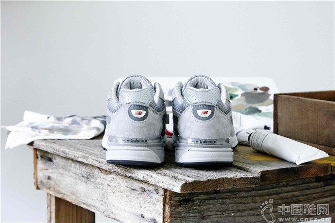 New Balance ٴƳȫЬ 990V4