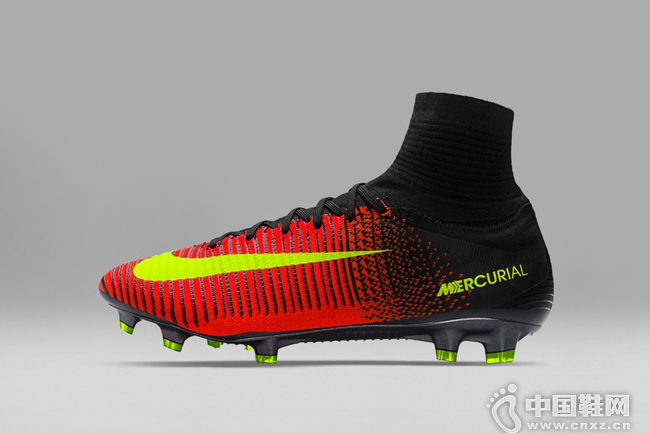 Nike Football Spark BrillianceЬϵ