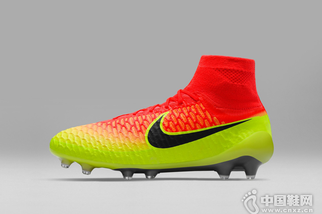 Nike Football Spark BrillianceЬϵ