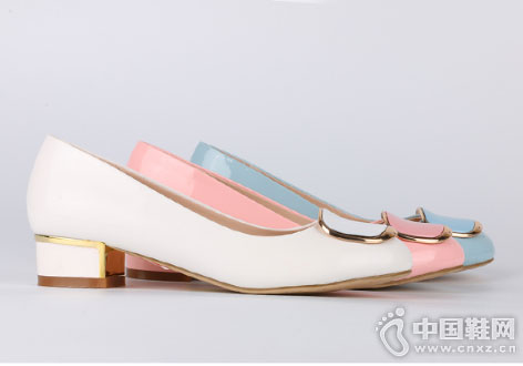 丹比奴女鞋新款产品 丹比奴女鞋新款产品