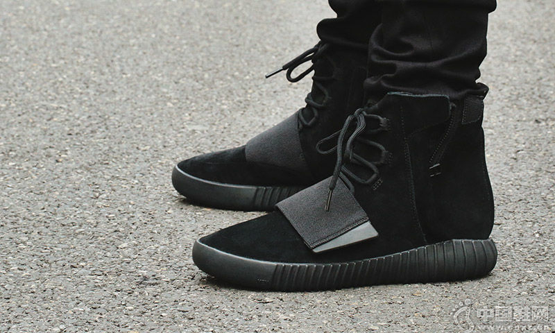 ϴ˹YEEZY Boost 750 Triple Black