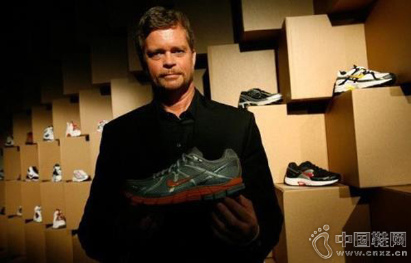 Nike ڲϴ ߹ྺCEOѡ