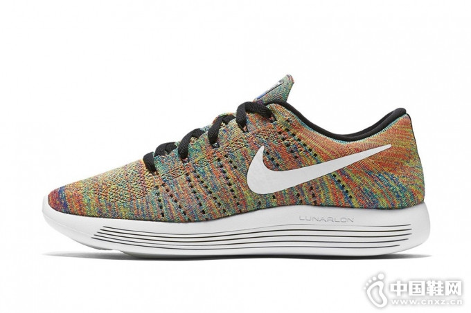 LunarEpic Flyknit Low