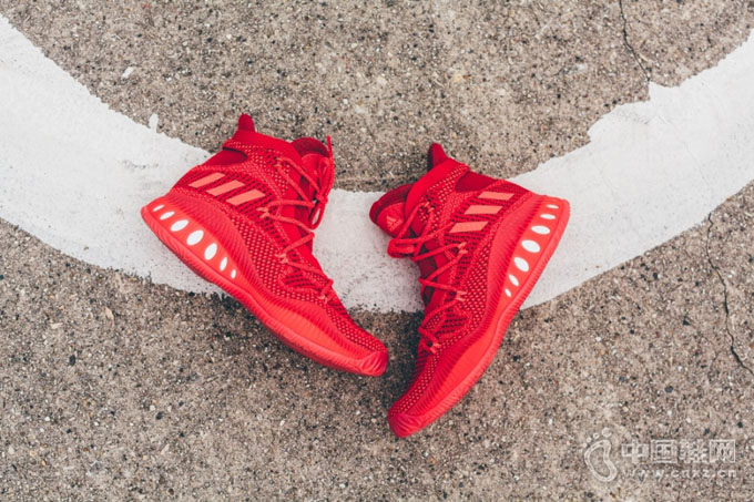 Adidas Crazy Explosive Ь