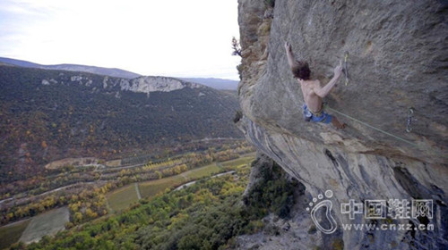 Adam Ondra25Ӹ㶨һ9aѶ·