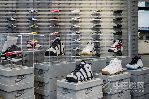 KITH x Nike ŦԼ Pop-Up ڼ޶