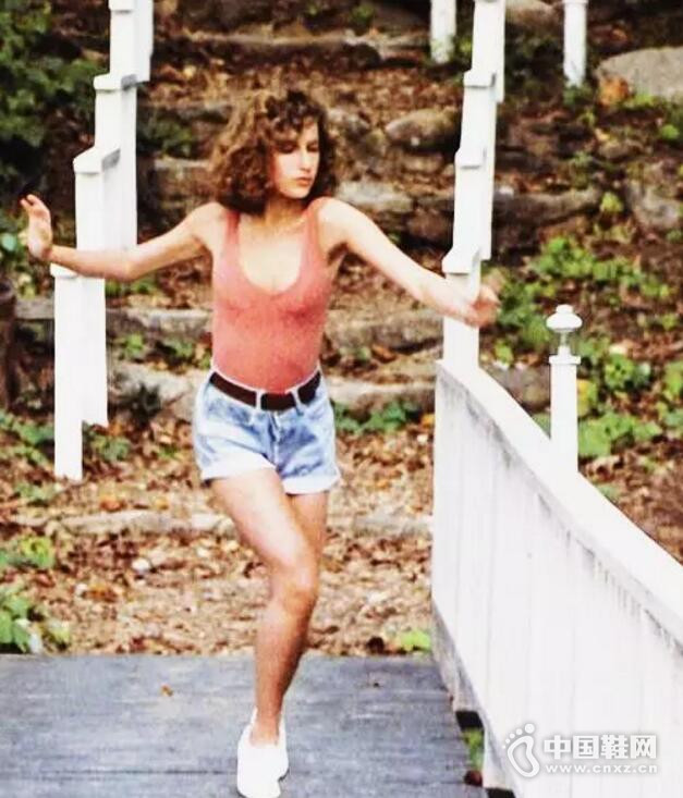 Jennifer Grey  1980 Ӱ Dirty Dancing дŰɫ Keds 