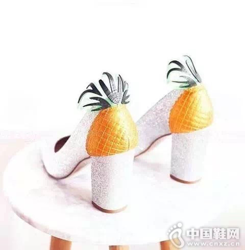 Ȥζ