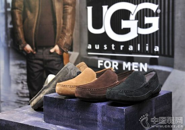 UGG