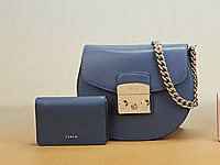 FURLAܽMETROPOLIS-ŮʿԲб
