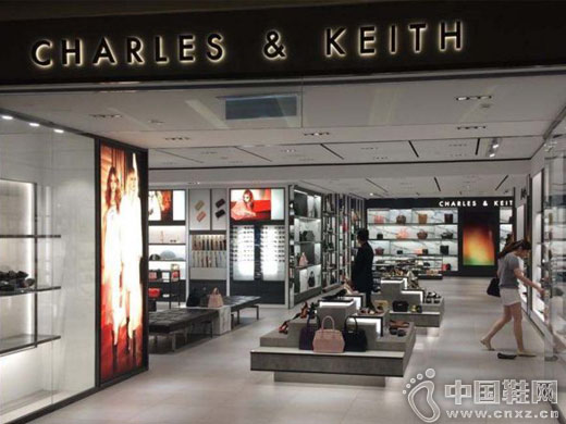 Charles & KeithƷ  